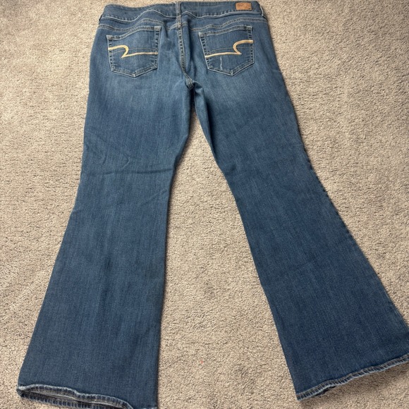 American Eagle Women's 14 Stretch Artist Flare Leg Medium Wash Jeans - Picture 5 of 6